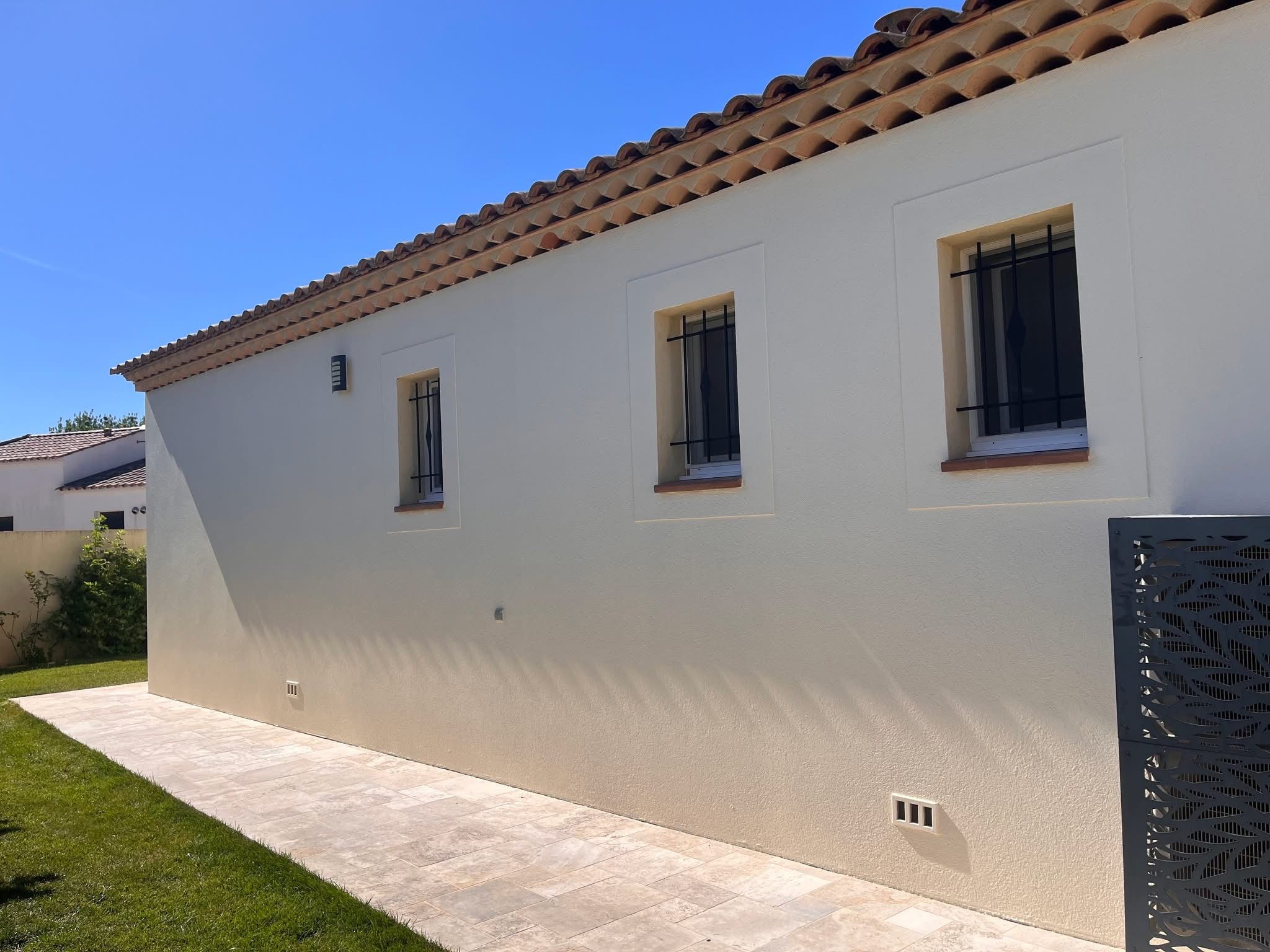 Réalisations façade Solybat — hydrofuge coloré, nettoyage, peinture thermique