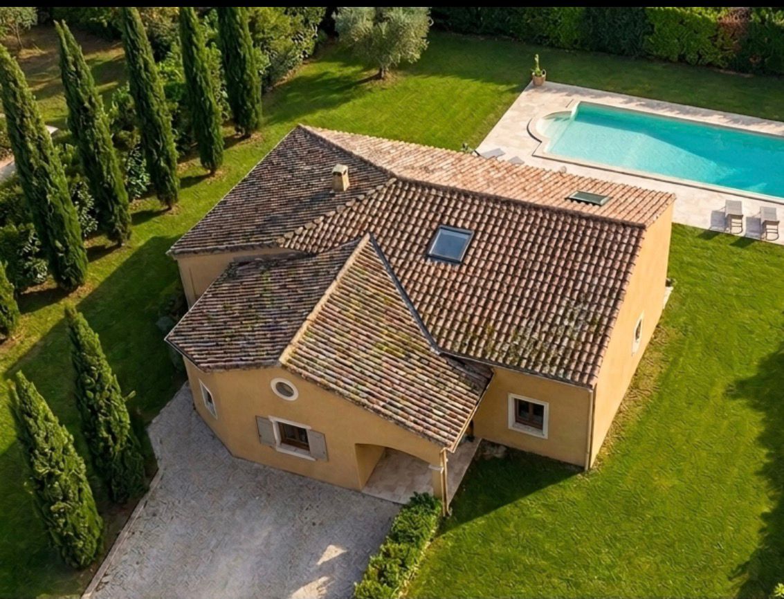 Toiture avant traitement hydrofuge